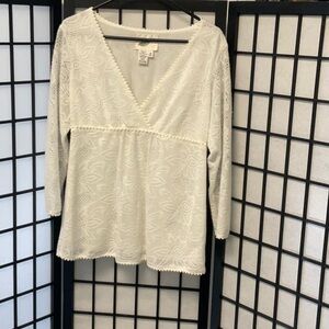 Vintage Lacey look top, size medium excellent condition